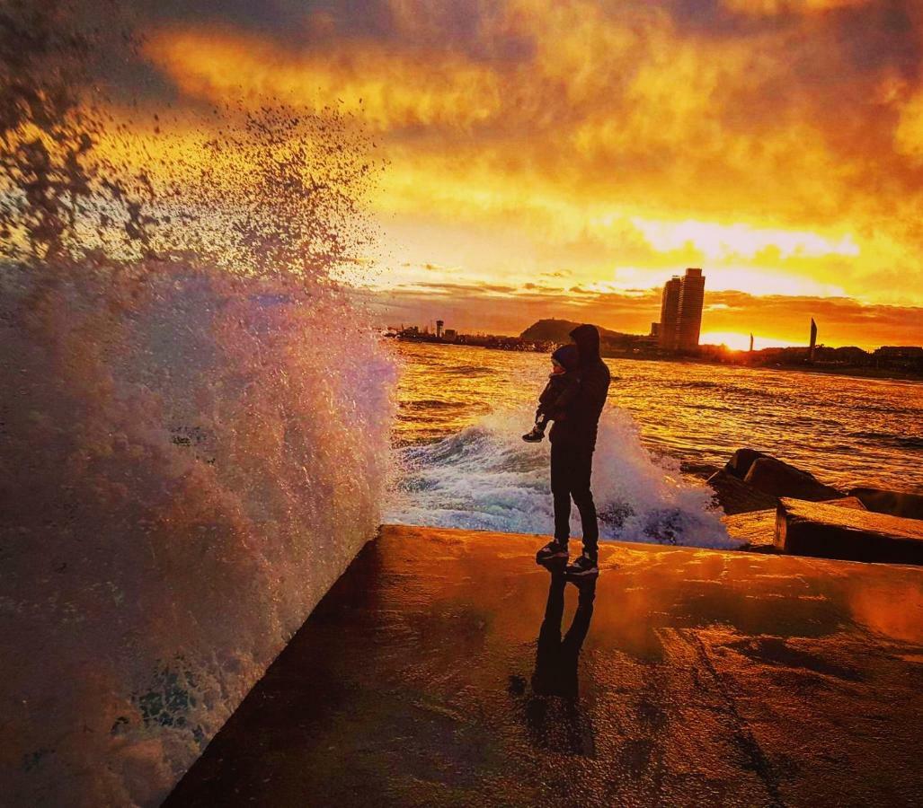 Rambla Poblenou&Mar Bella Beach Барселона Екстер'єр фото